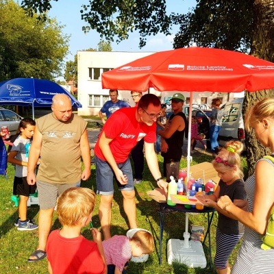 Koniec wakacji i ostatni piknik rodzinny SLD – Wspólne Wakacje na bydgoskim Szwederowie